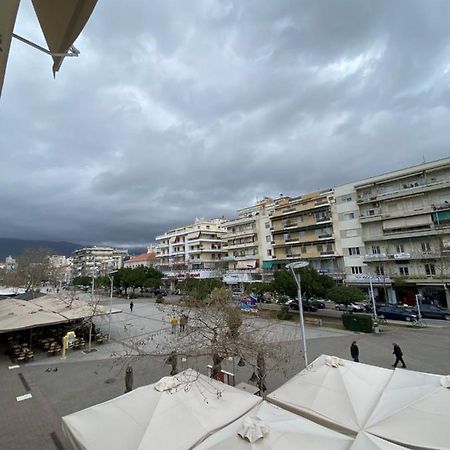 on the square studio Kalamata Extérieur photo
